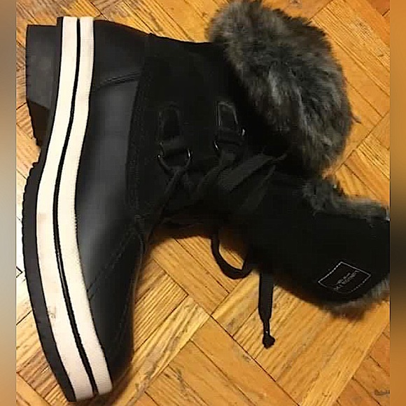 London Fog Black Fur Winter Boots - Picture 4 of 4